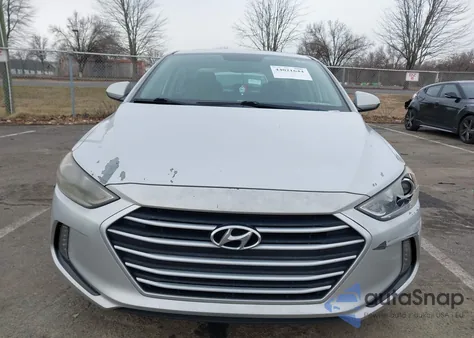 2018 Hyundai Elantra Value Edition z USA, uszkodzony, nr VIN 5NPD84LF2JH291249